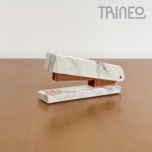 ABROCHADORA BLANCA  (12CM LARGO)