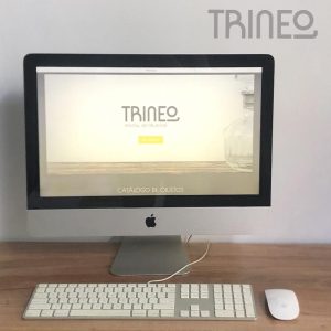 IMAC CON TECLADO Y MOUSE APPLE (FUNCIONA)