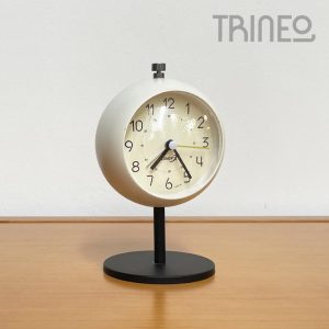 Reloj ( 14CM ALTO) - PILA AA - FUNCIONA