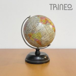 Globo terráqueo -  (16cm alto)